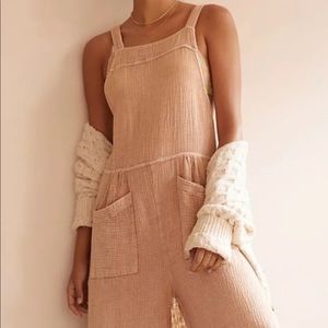 Anthropologie Maronie Gauze Overalls - NWOT   Size small Anthropologie wide leg
